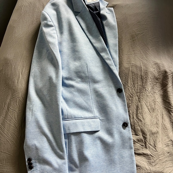 7 Diamonds Light Blue Blazer